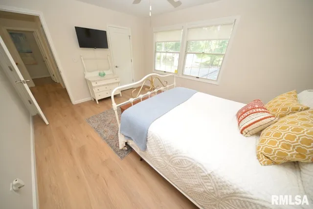 $350,000 | 4211 Fox Crk Drive, Mount Vernon, IL 62864