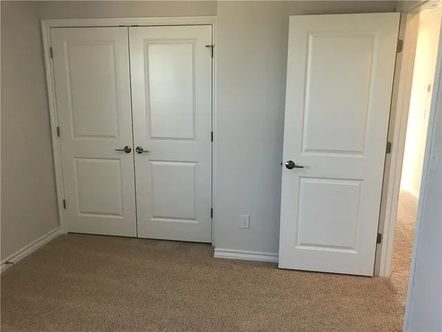 $2,000 | 712 Long Run, Liberty Hill, TX 78642