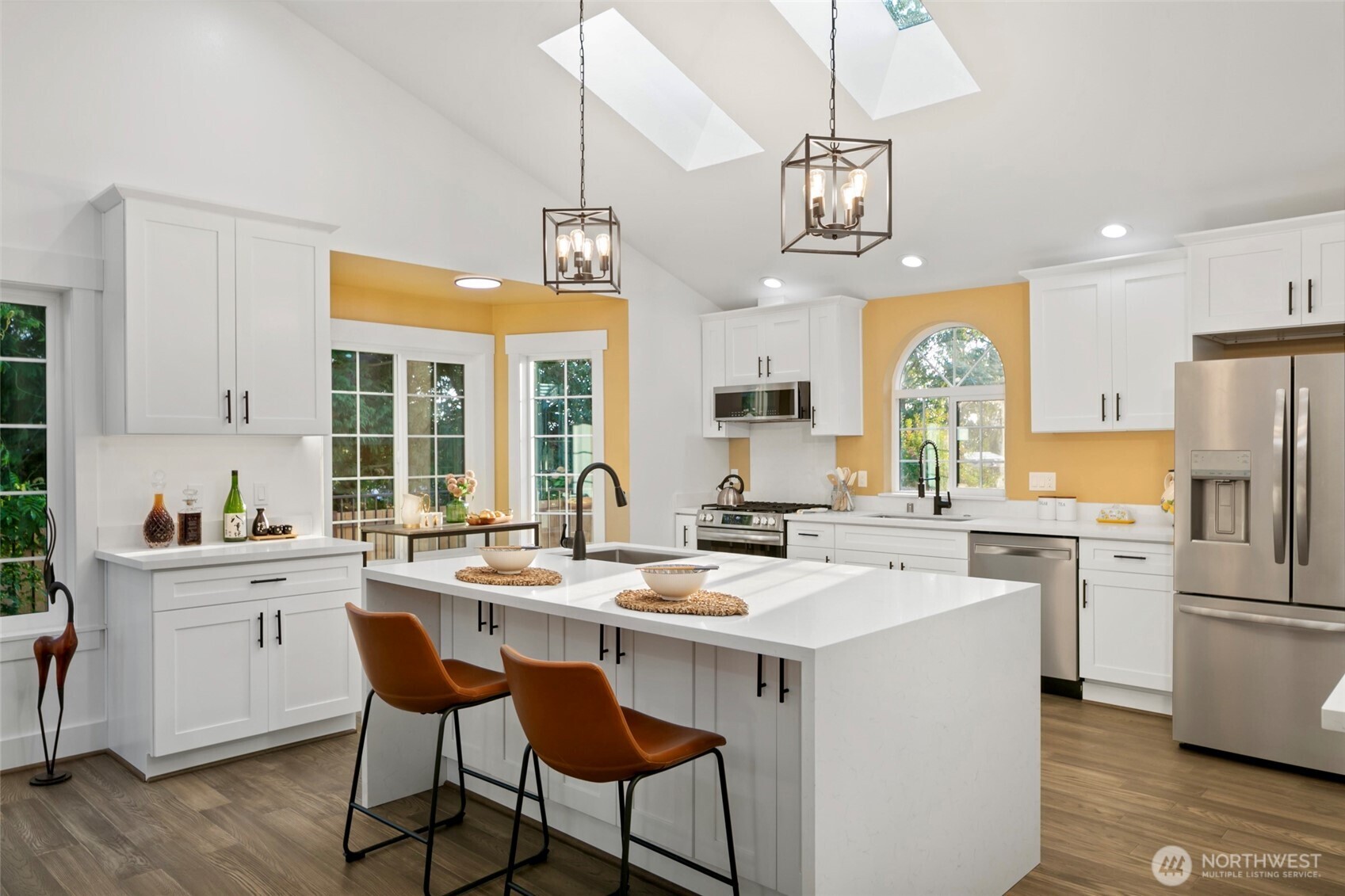 4902 241st Street Southwest Mountlake Terrace, WA 98043 - Photo 5 of 29