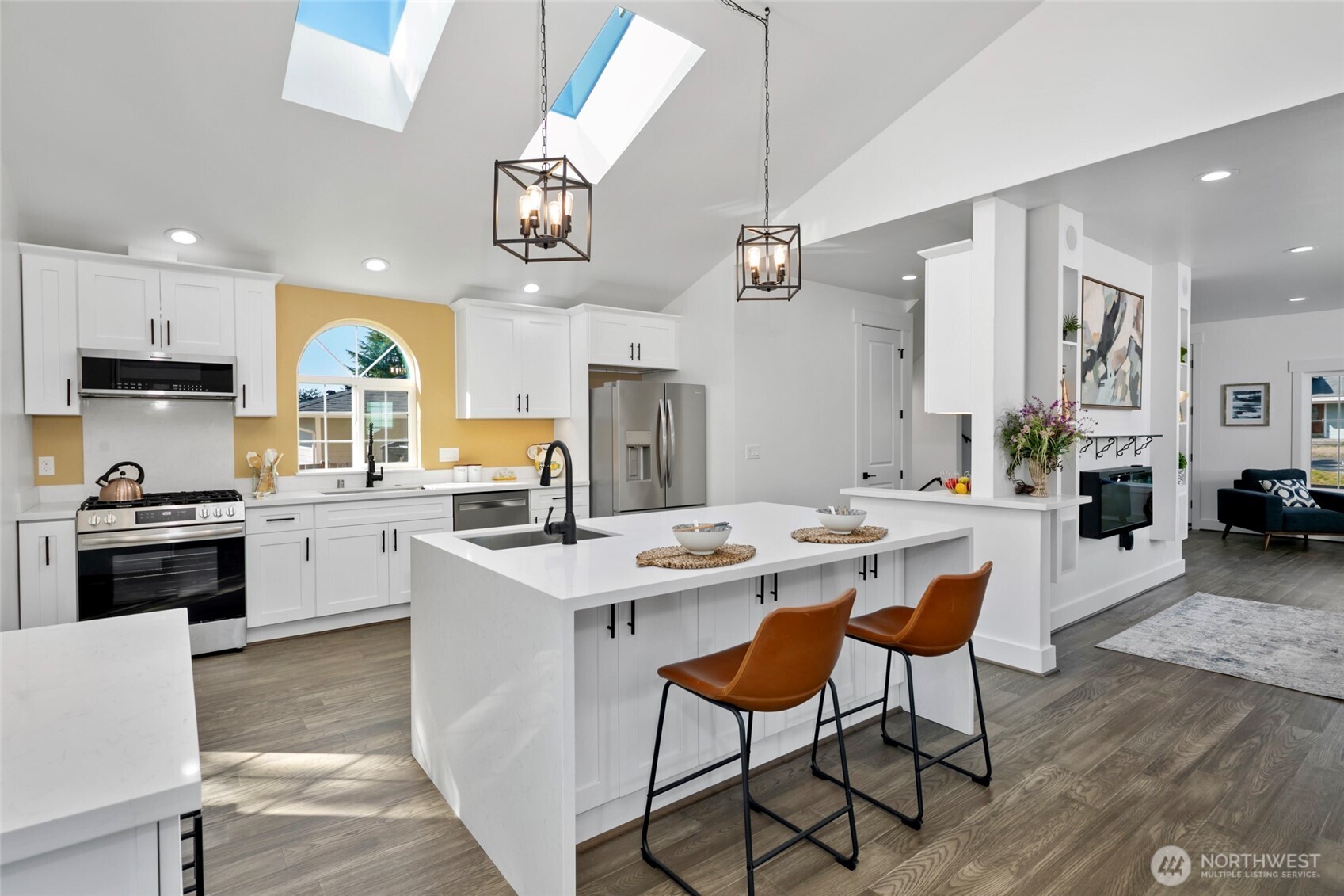 4902 241st Street Southwest Mountlake Terrace, WA 98043 - Photo 6 of 29