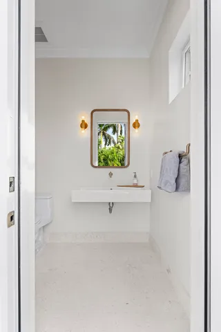 $10,650,000 | 1114 Vista Del Mar Drive North, Delray Beach, FL 33483