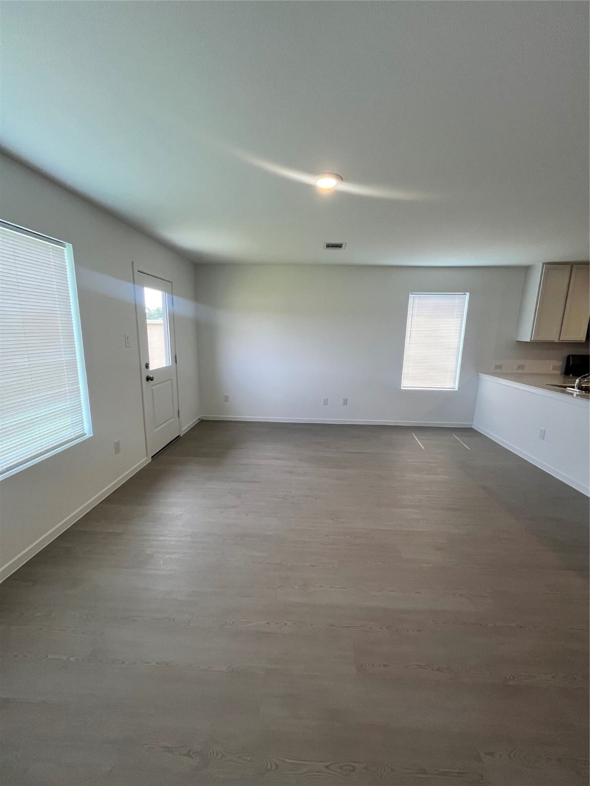 25431 Birch Hill Drive Cleveland, TX 77328 - Photo 6 of 32