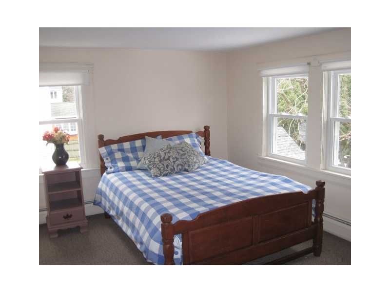 35 Treasure Road Narragansett, RI 02882 - Photo 18 of 26