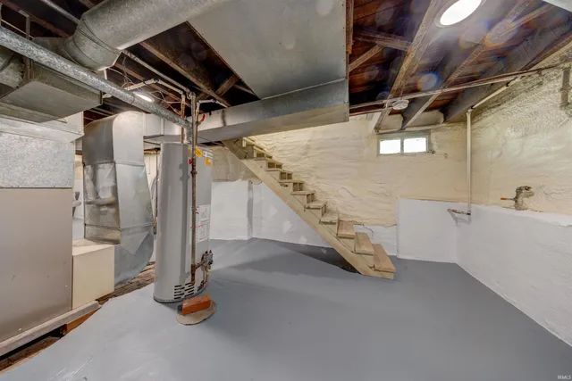 $226,500 | 212 East Delaware Street, Evansville, IN 47711