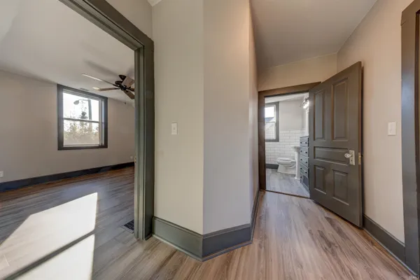 $219,500 | 212 East Delaware Street, Evansville, IN 47711