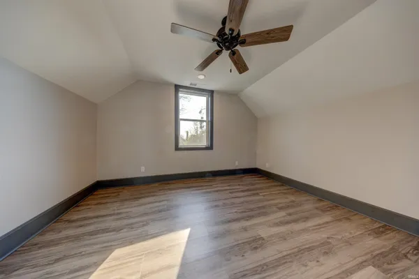 $219,500 | 212 East Delaware Street, Evansville, IN 47711