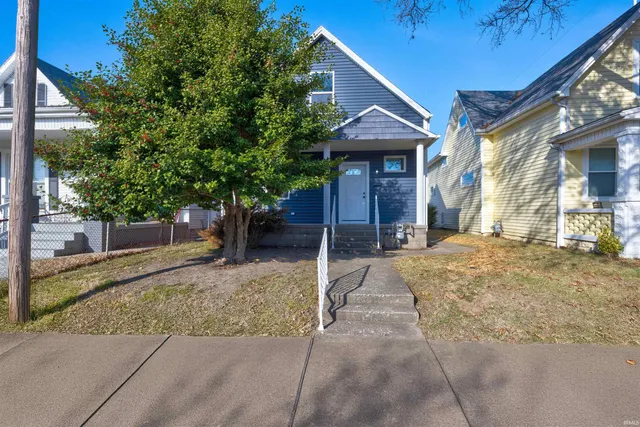 $226,500 | 212 East Delaware Street, Evansville, IN 47711