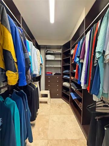 $1,995,000 | 5950 Paradise Point Drive, Palmetto Bay, FL 33157