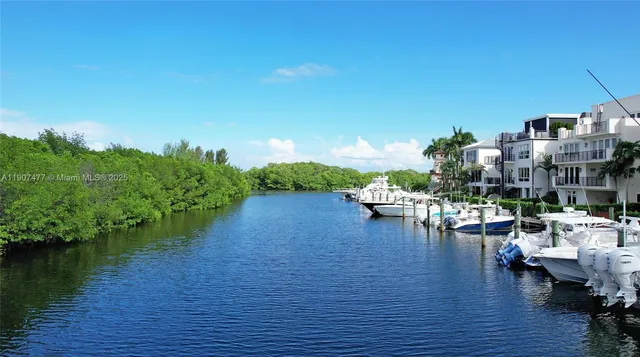 $1,995,000 | 5950 Paradise Point Drive, Palmetto Bay, FL 33157