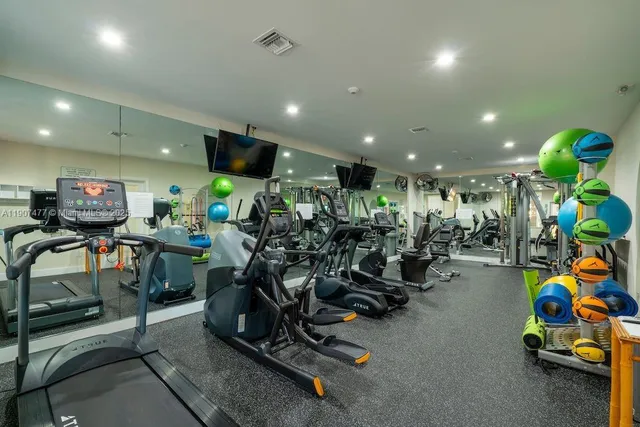 $1,995,000 | 5950 Paradise Point Drive, Palmetto Bay, FL 33157