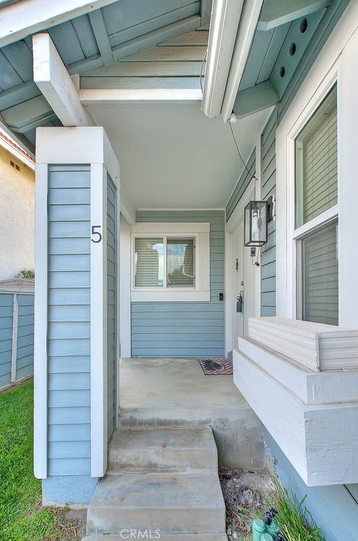 5 Navajo Trail Lane Phillips Ranch, CA 91766 - Photo 4 of 65 Front porch