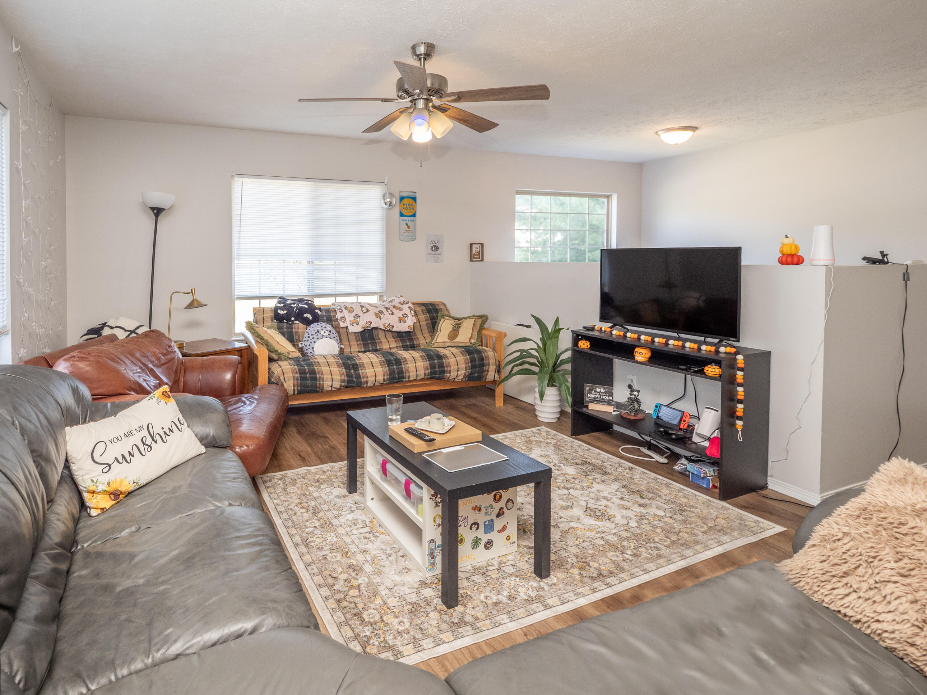 1285 Redpine Way Kalamazoo, MI 49006 - Photo 3 of 18 1285 Red Pine-103