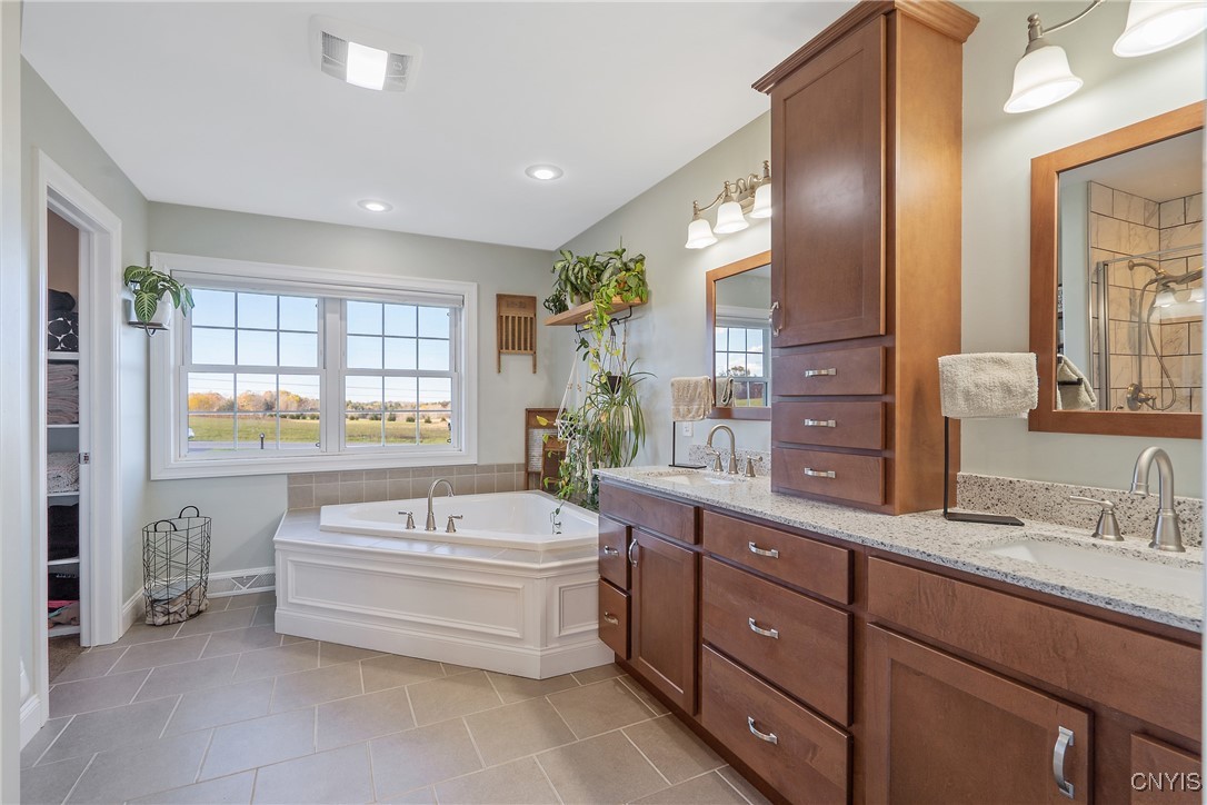 196 Creamery Road Scriba, NY 13126 - Photo 20 of 49