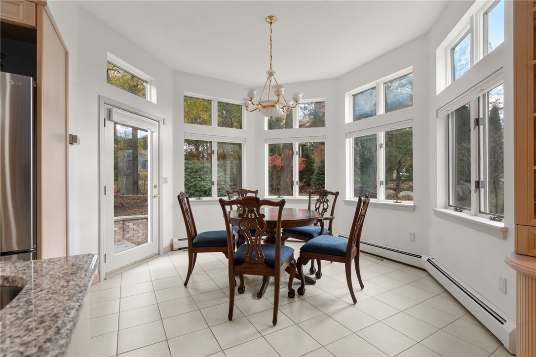 7 Oak Tree Lane Cranston, RI 02920 - Photo 11 of 32 Turreted space in the Kitchen dining area
