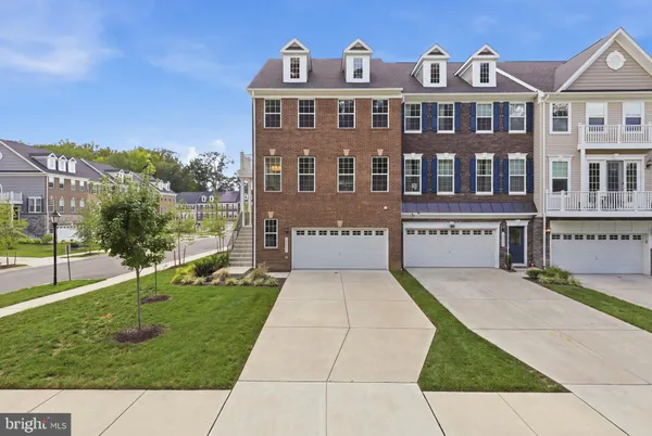 $599,000 | 10851 Foxtrot Circle, Upper Marlboro, MD 20772