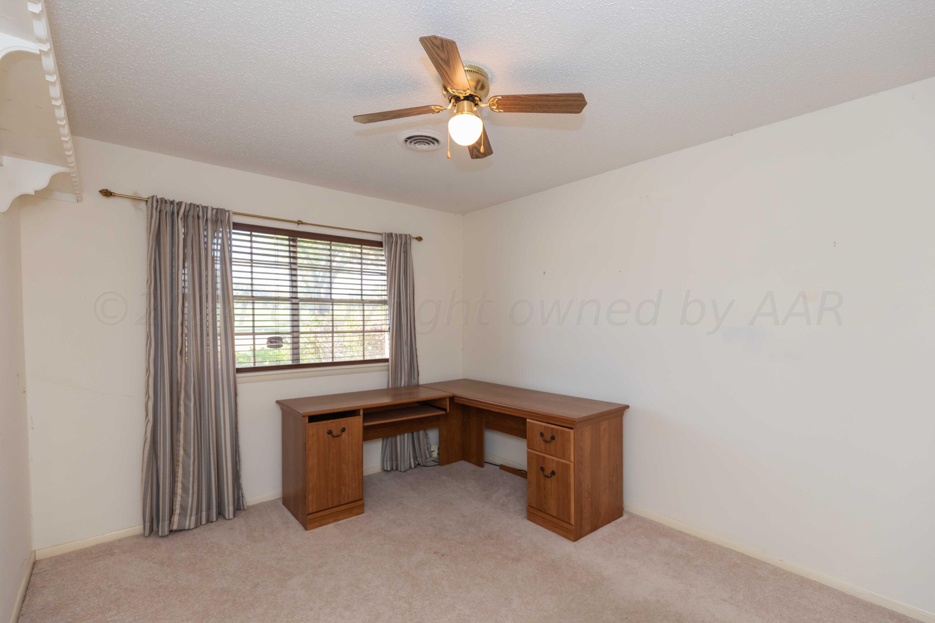 4400 Gem Lake Road Amarillo, TX 79106 - Photo 28 of 57 BEDROOM 2 VIEW 2