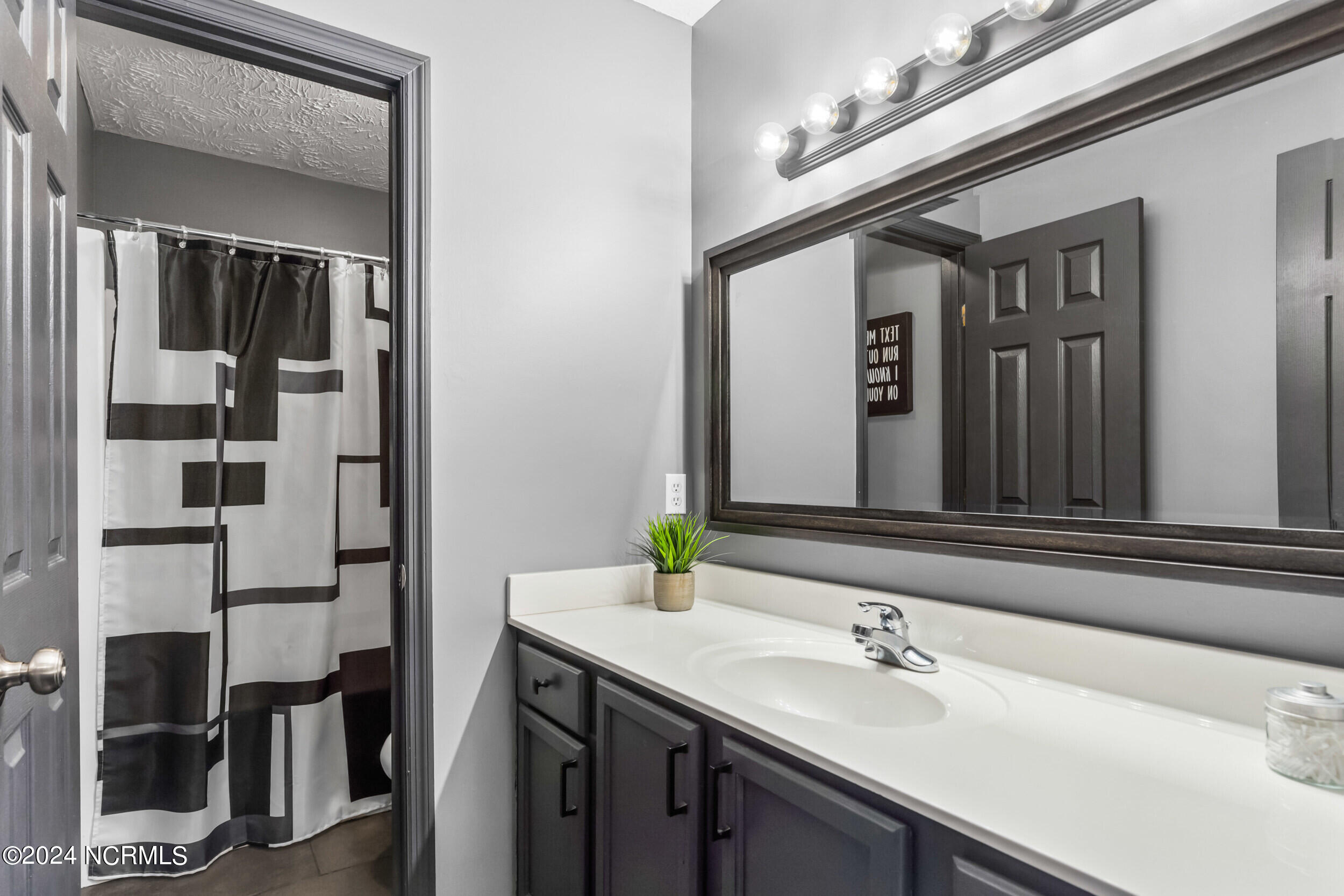 1386 Ramsey Road Jacksonville, NC 28546 - Photo 23 of 44 023_ask5