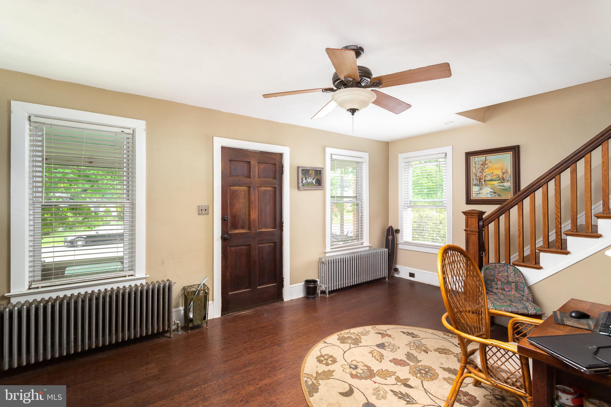 240 West Front Street Florence, NJ 08518 - Photo 4 of 12