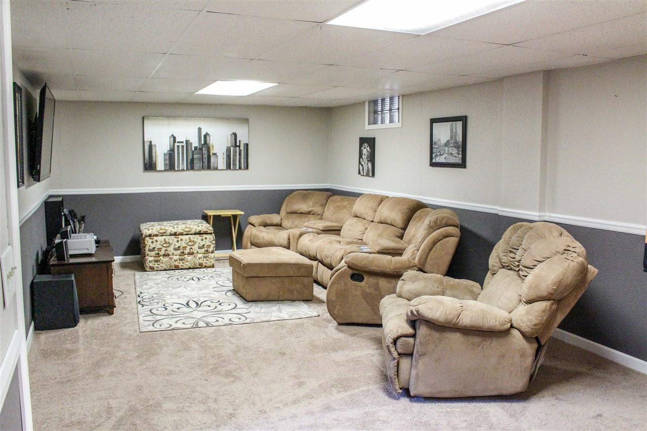 3464 West Lake Road Clio, MI 48420 - Photo 19 of 26 21501096-18.JPG
