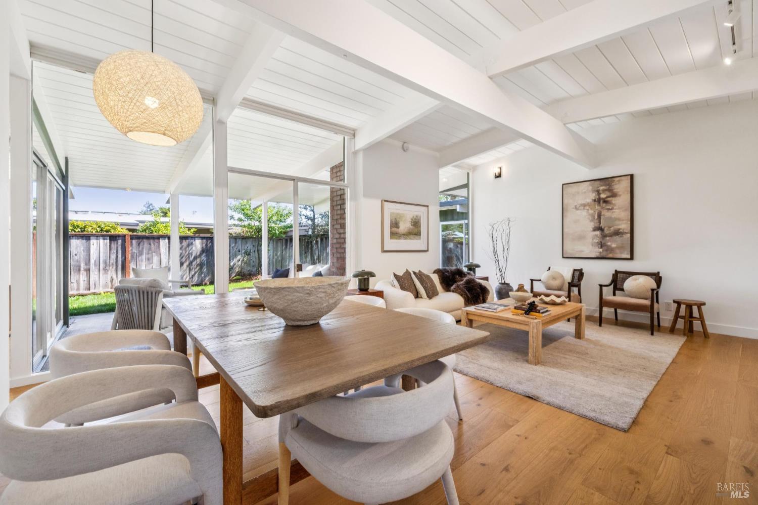 711 Del Ganado Road San Rafael, CA 94903 - Photo 12 of 56