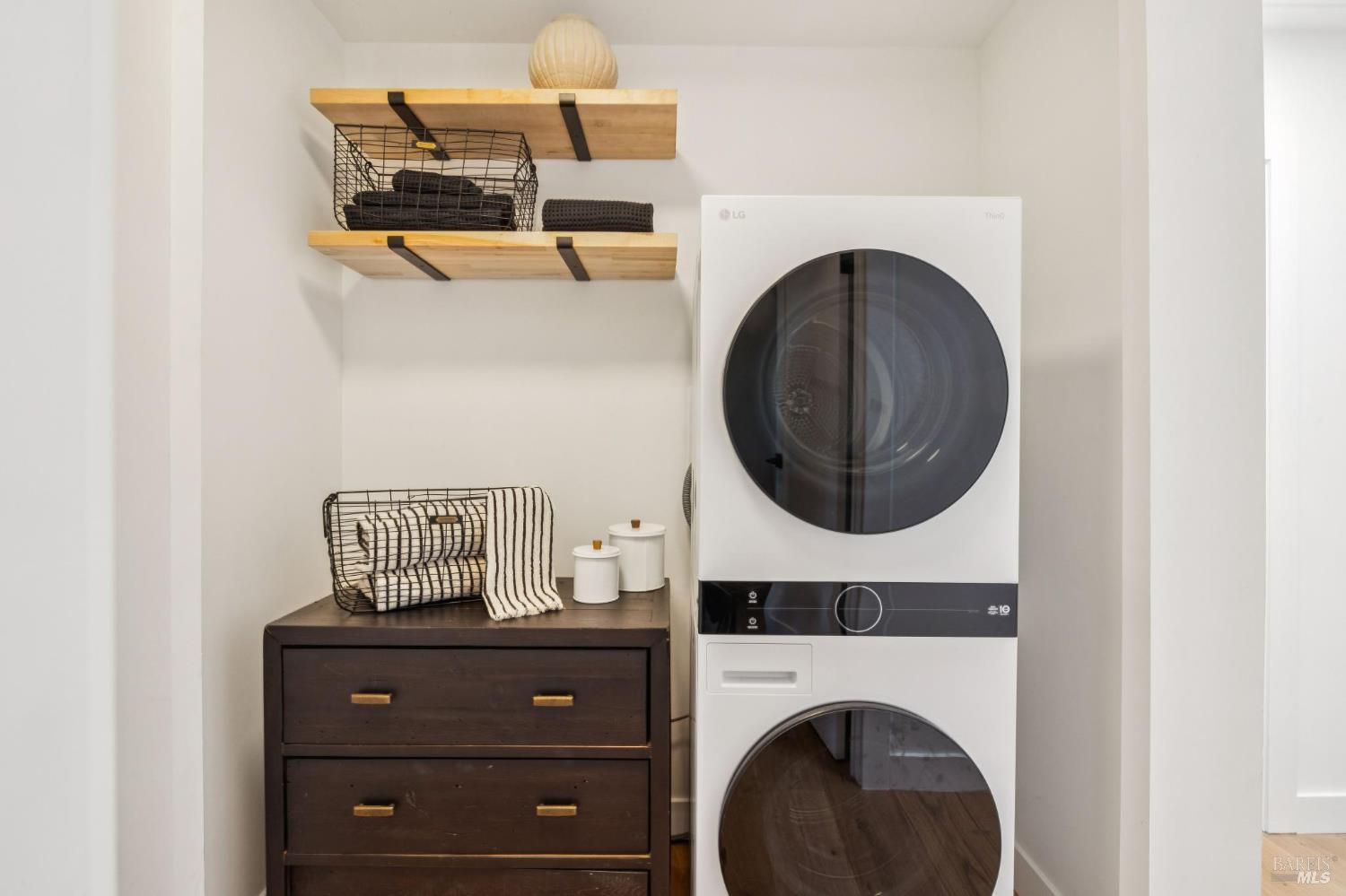 711 Del Ganado Road San Rafael, CA 94903 - Photo 42 of 56