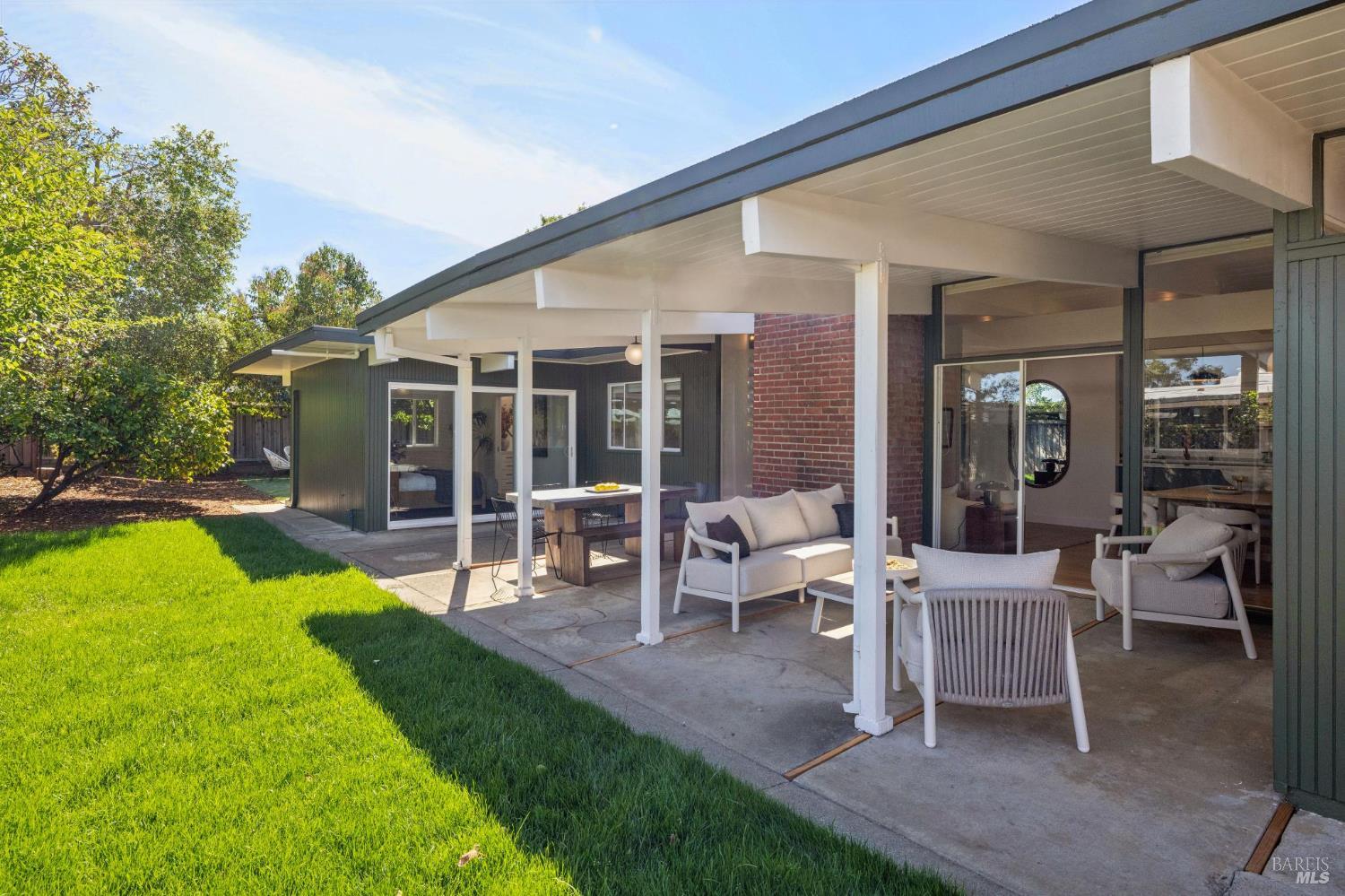 711 Del Ganado Road San Rafael, CA 94903 - Photo 43 of 56