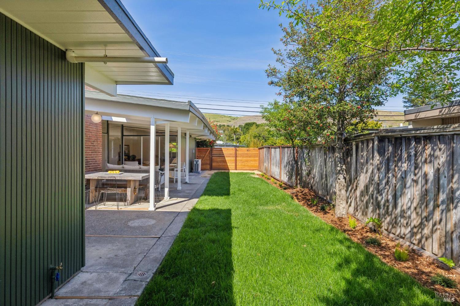 711 Del Ganado Road San Rafael, CA 94903 - Photo 44 of 56