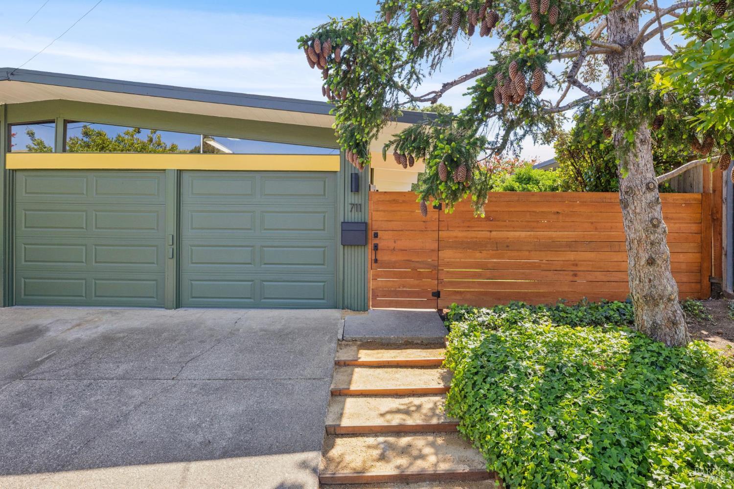 711 Del Ganado Road San Rafael, CA 94903 - Photo 50 of 56