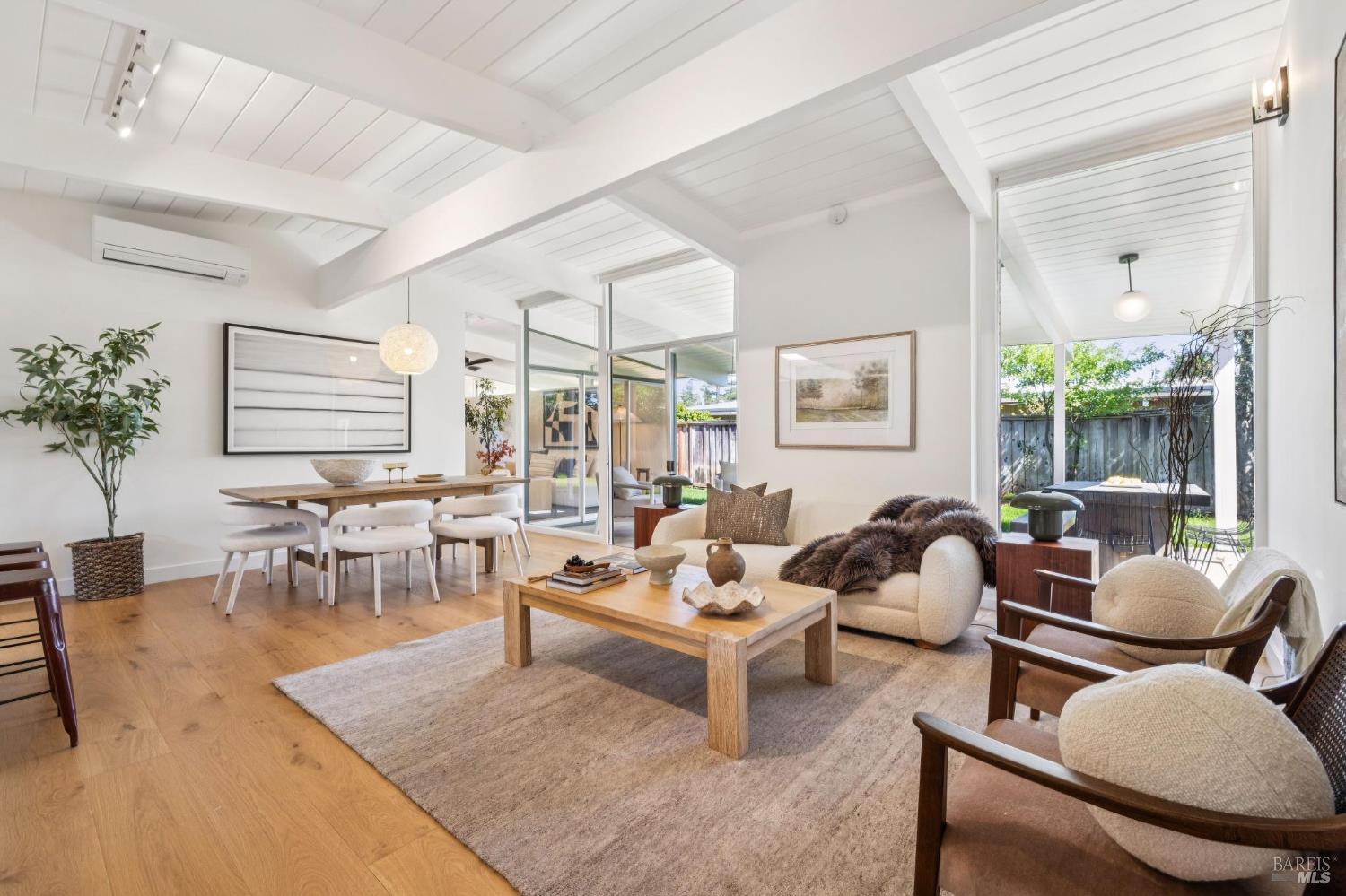 711 Del Ganado Road San Rafael, CA 94903 - Photo 6 of 56