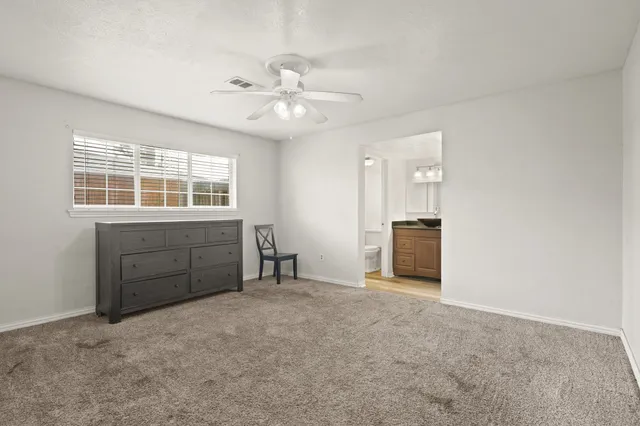 $225,000 | 135 Mill Stream Lane, Houston, TX 77060