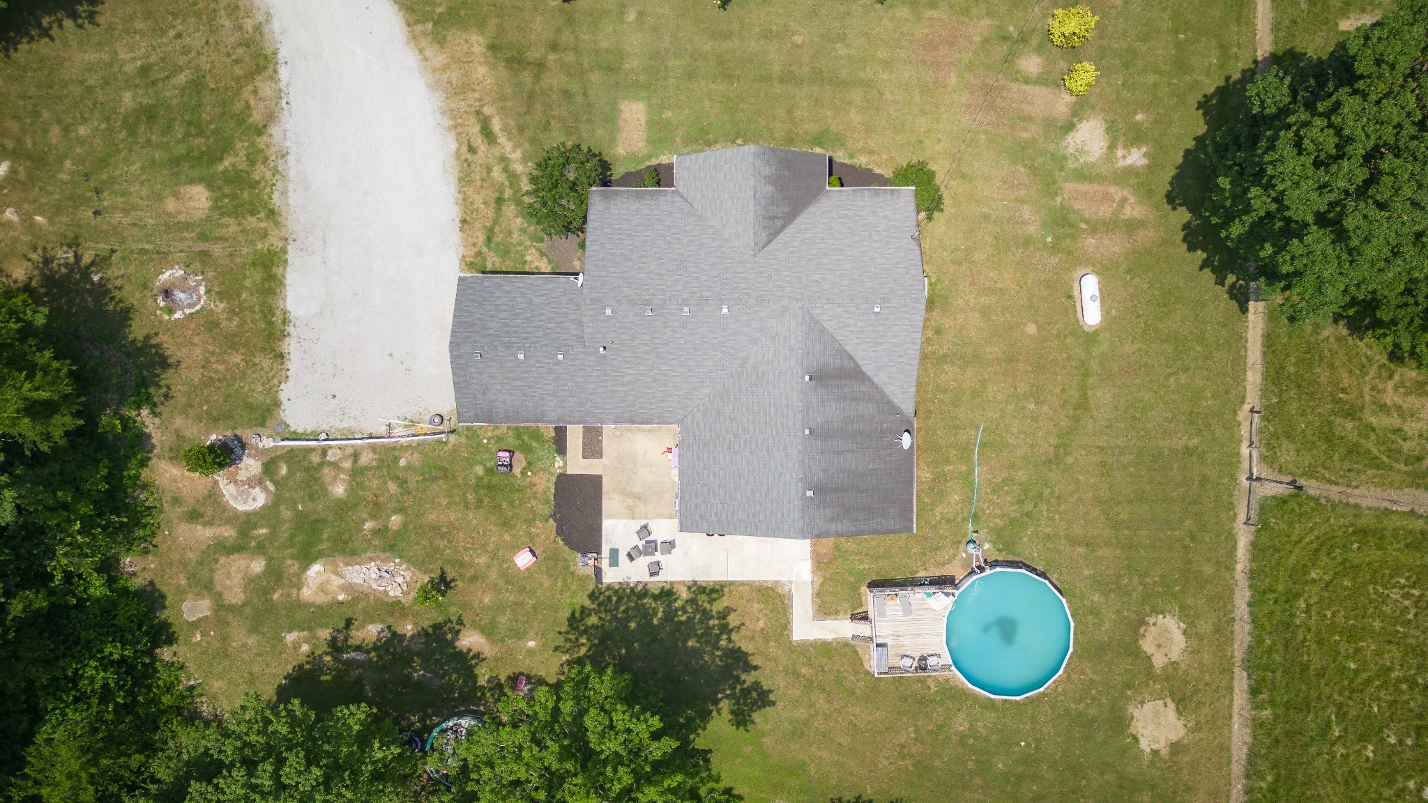 697 Whitaker Road Shelbyville, TN 37160 - Photo 37 of 61 Gallery Image 37