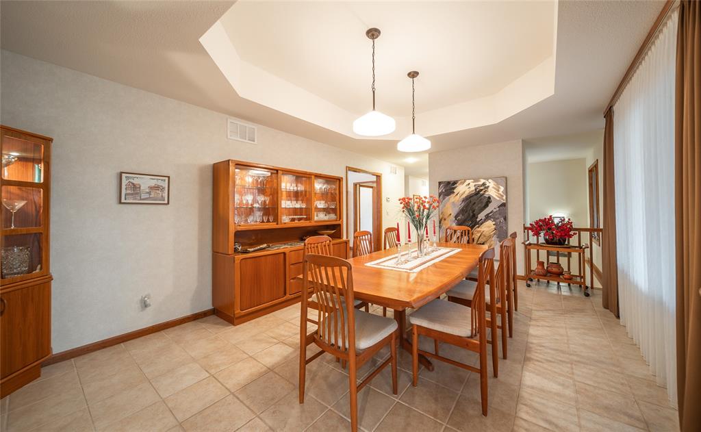 1027 Cobblestone Drive Rolla, MO 65401 - Photo 9 of 44