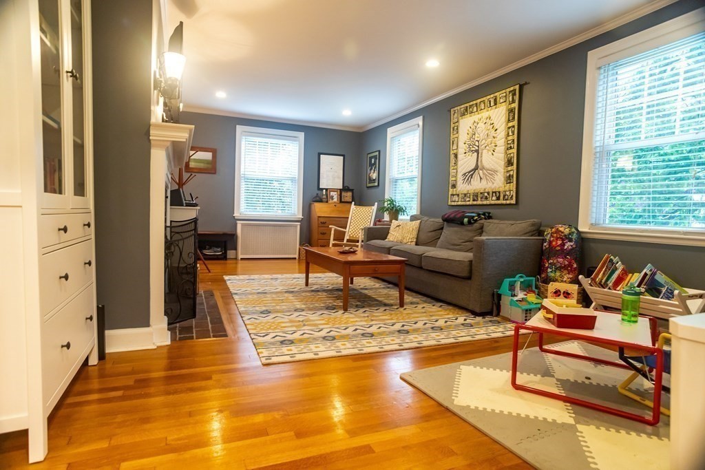 8 Brae Road Quincy, MA 02169 - Photo 19 of 35 Gallery Image 19