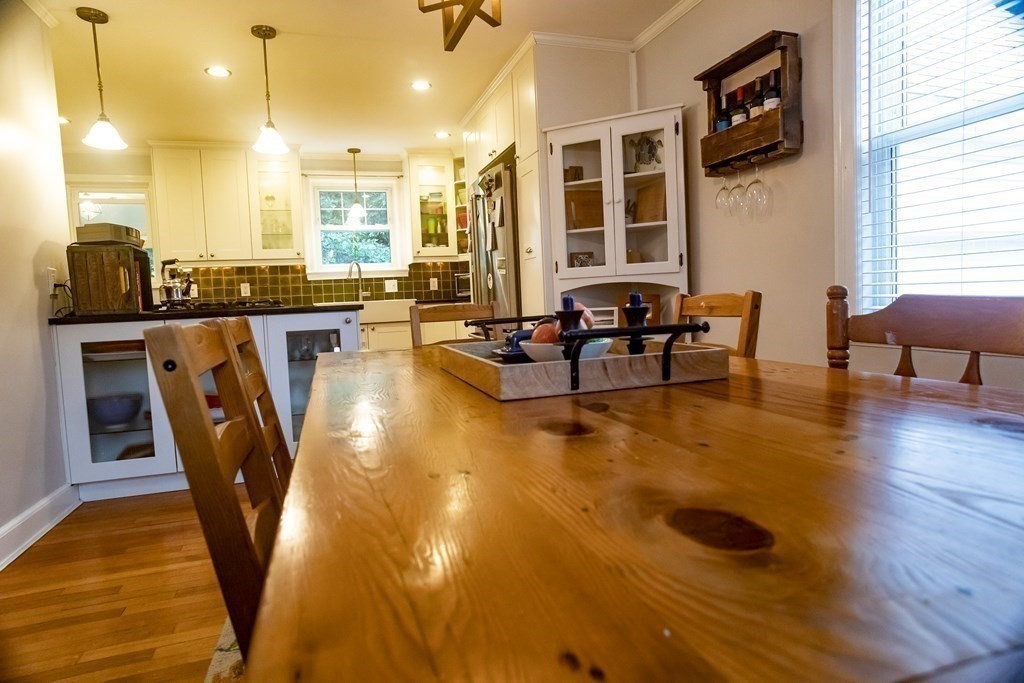 8 Brae Road Quincy, MA 02169 - Photo 8 of 35 Gallery Image 8