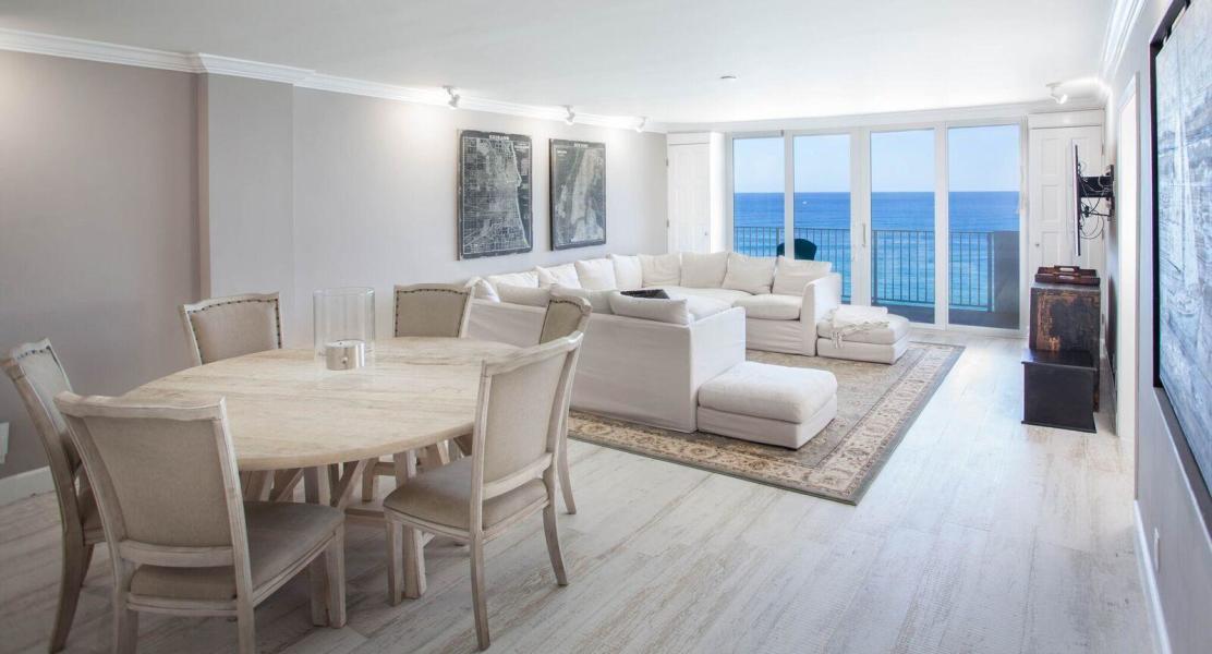 3000 South Ocean Boulevard, Unit 1504 Boca Raton, FL 33432 - Photo 5 of 21 Living Room 2