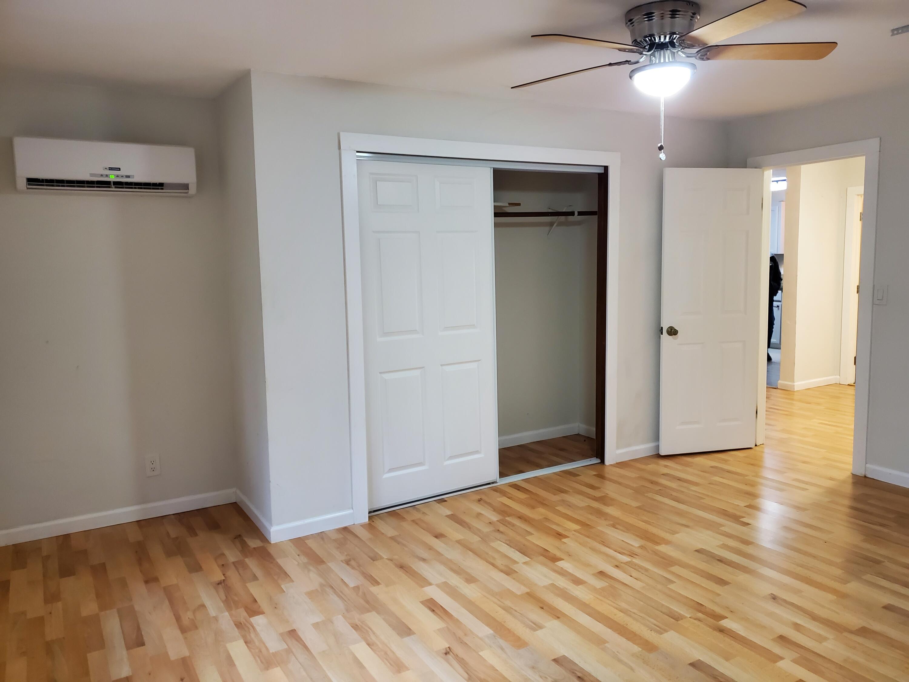 871 Walker Road Grants Pass, OR 97527 - Photo 16 of 29 Main Bedroom