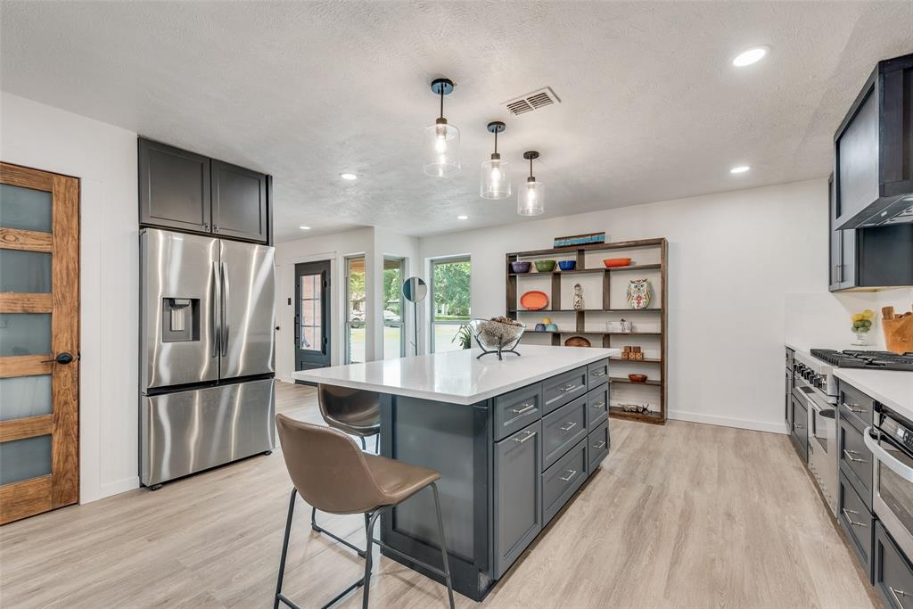 11231 McCree Road Dallas, TX 75238 - Photo 12 of 28