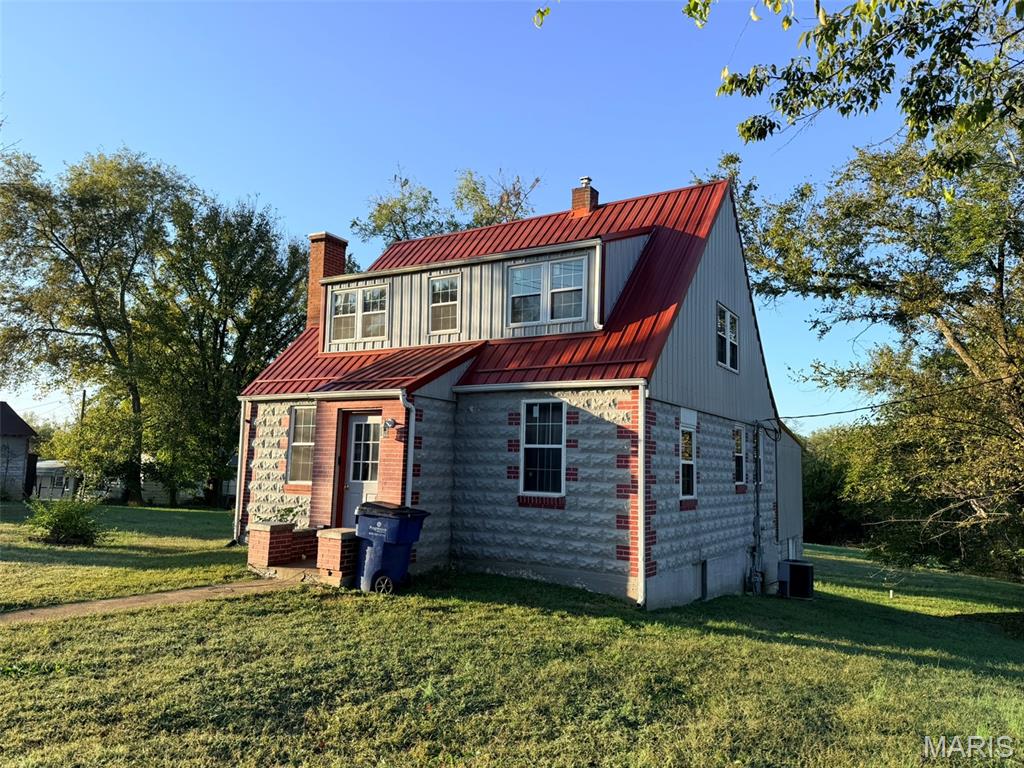 605 3rd Street Marble Hill, MO 63764 - Photo 2 of 4