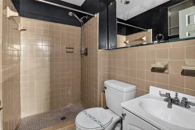 $249,000 | 612 Johnson Drive, Ormond Beach, FL 32174