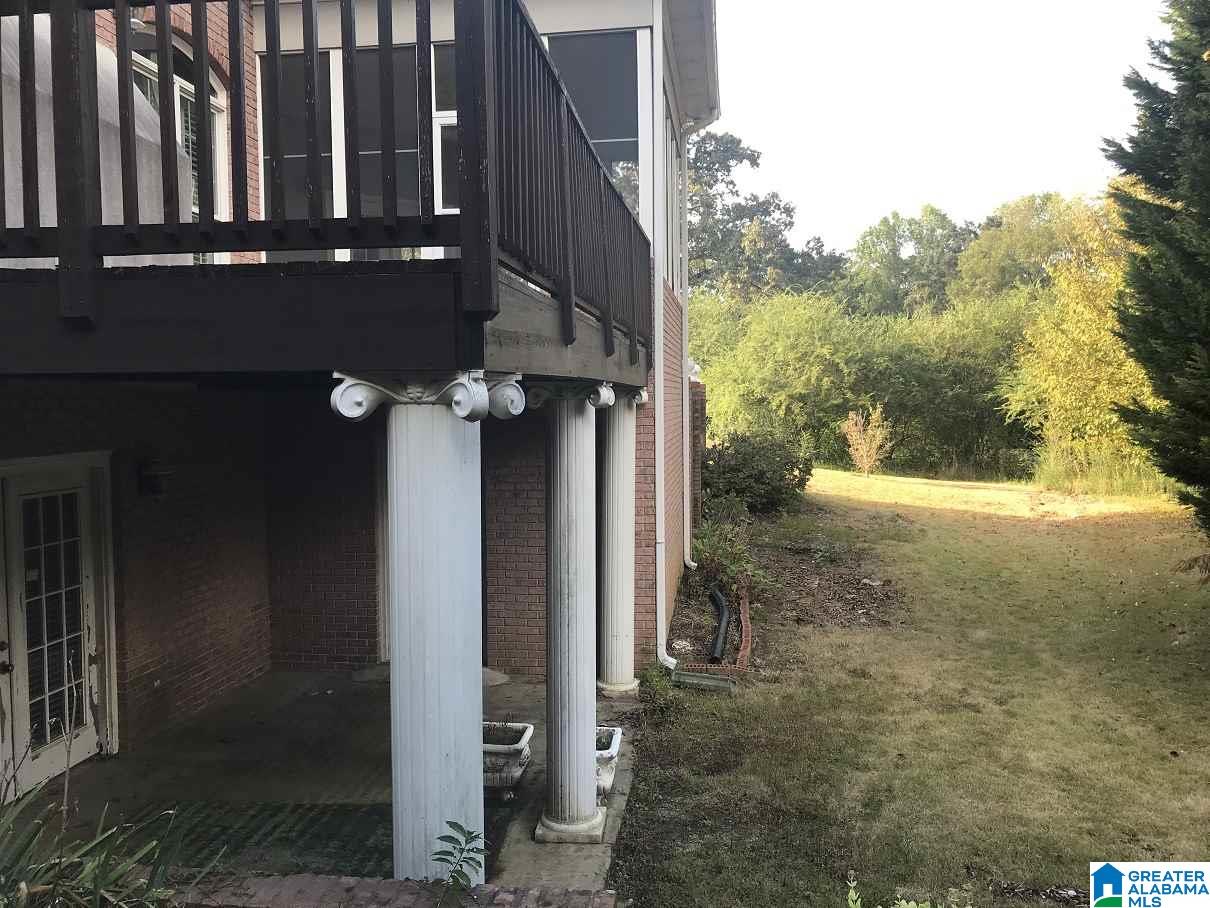 123 Meadowood Circle Adamsville, AL 35005 - Photo 3 of 35