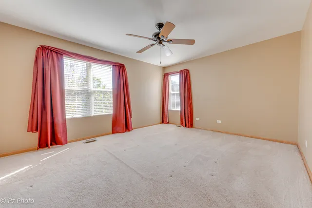 $2,700 | 24343 Leski Lane, Unit 24343, Plainfield, IL 60585