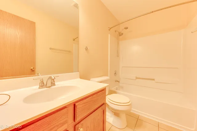 $2,700 | 24343 Leski Lane, Unit 24343, Plainfield, IL 60585