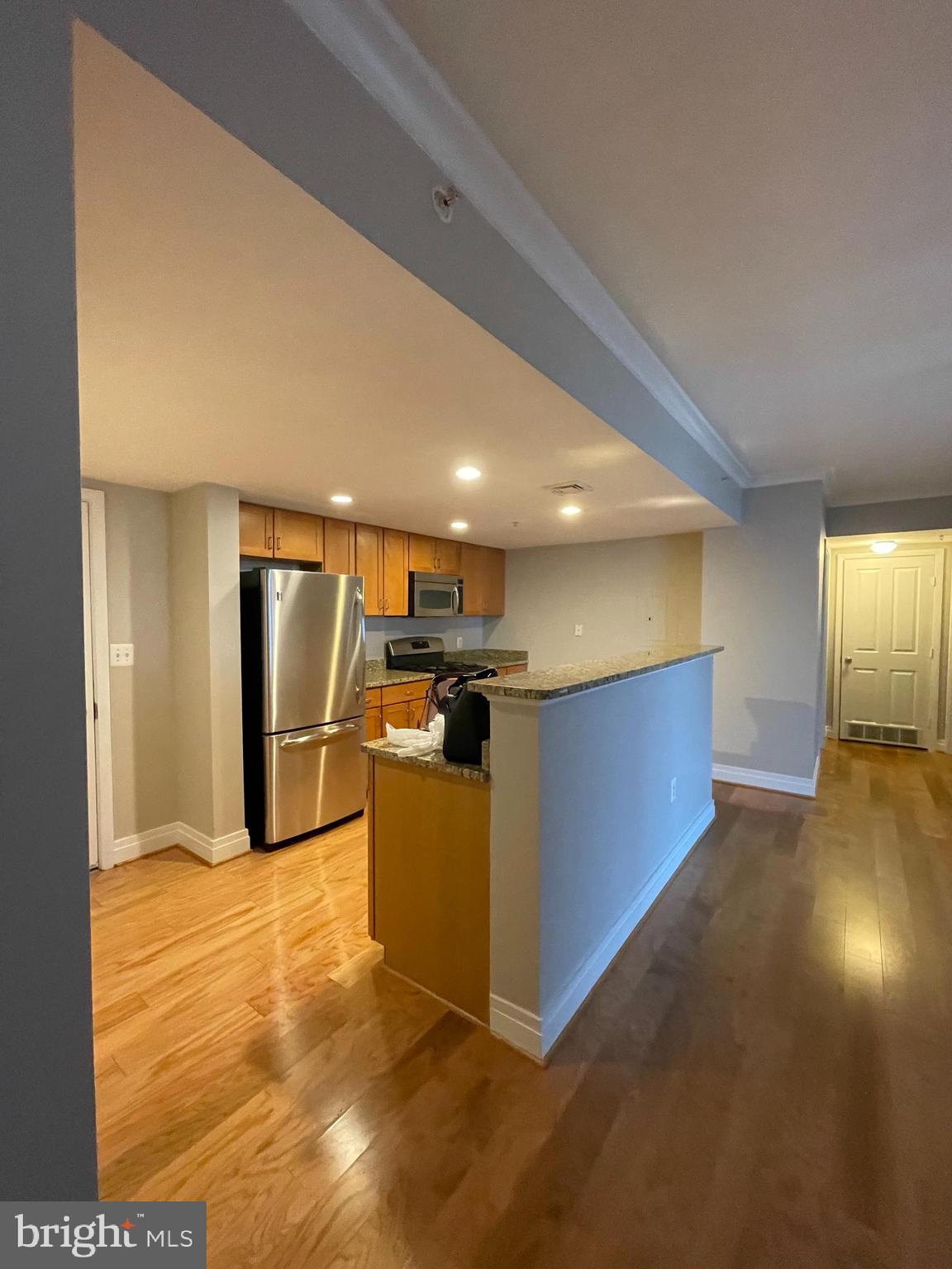 414 Water Street, Unit 2015 Baltimore, MD 21202 - Photo 19 of 30 Kitchen/Den