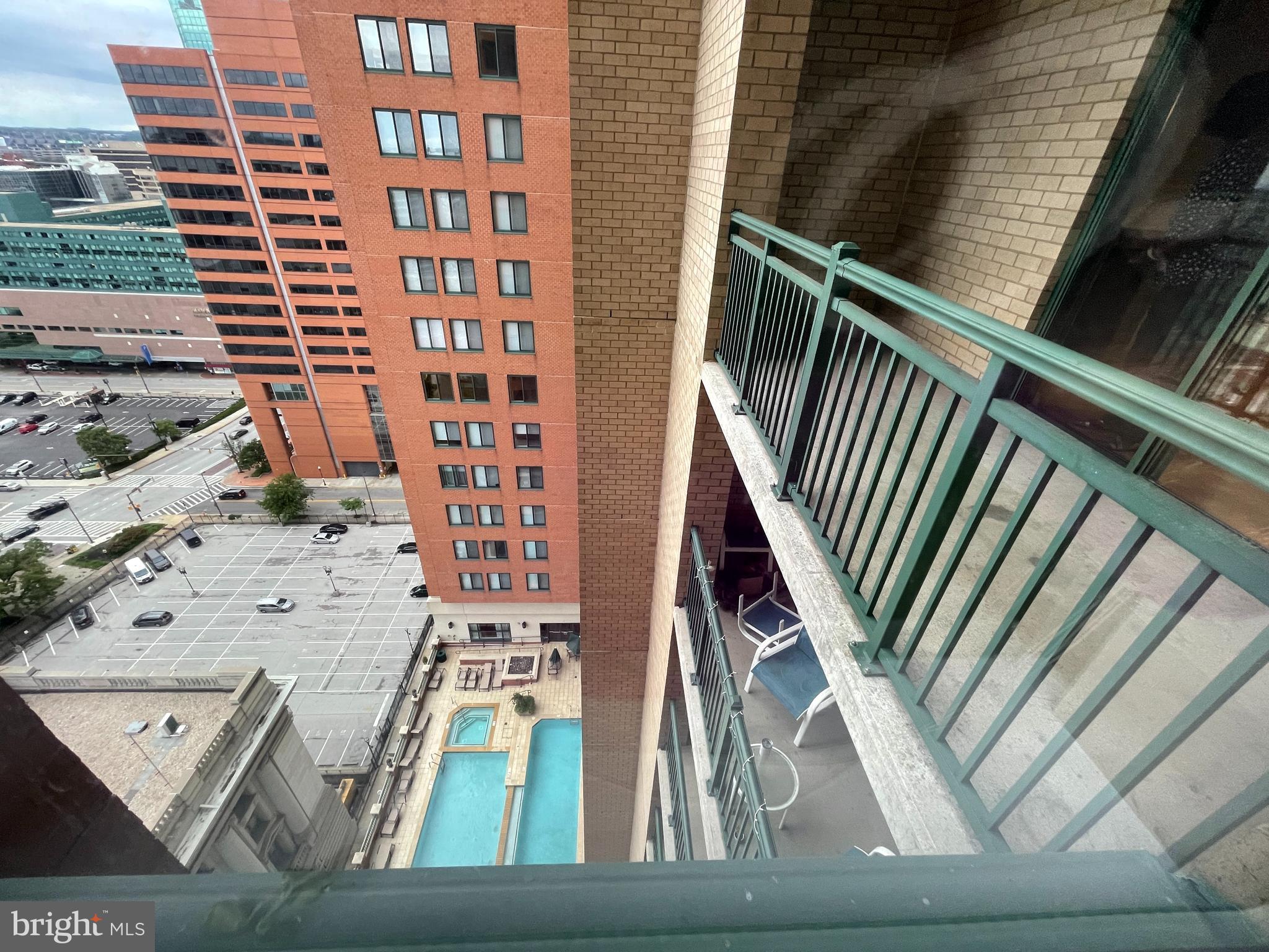 414 Water Street, Unit 2015 Baltimore, MD 21202 - Photo 3 of 30 View of the Pool from the second bedroom