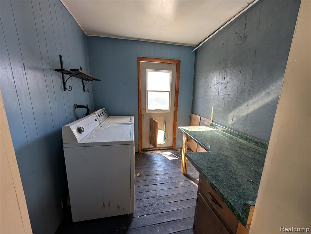 10611 West St Charles Road Sumner, MI 48889 - Photo 4 of 10