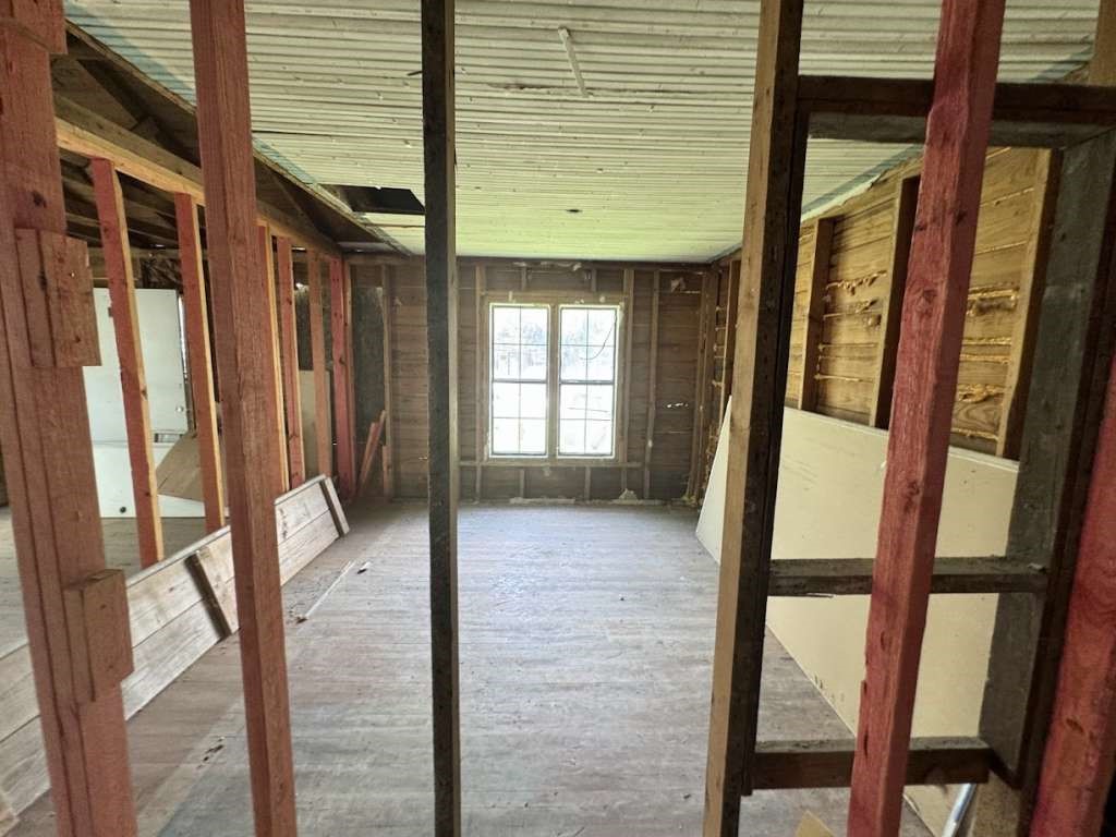1443 Saenz San Antonio, TX 78214 - Photo 10 of 14