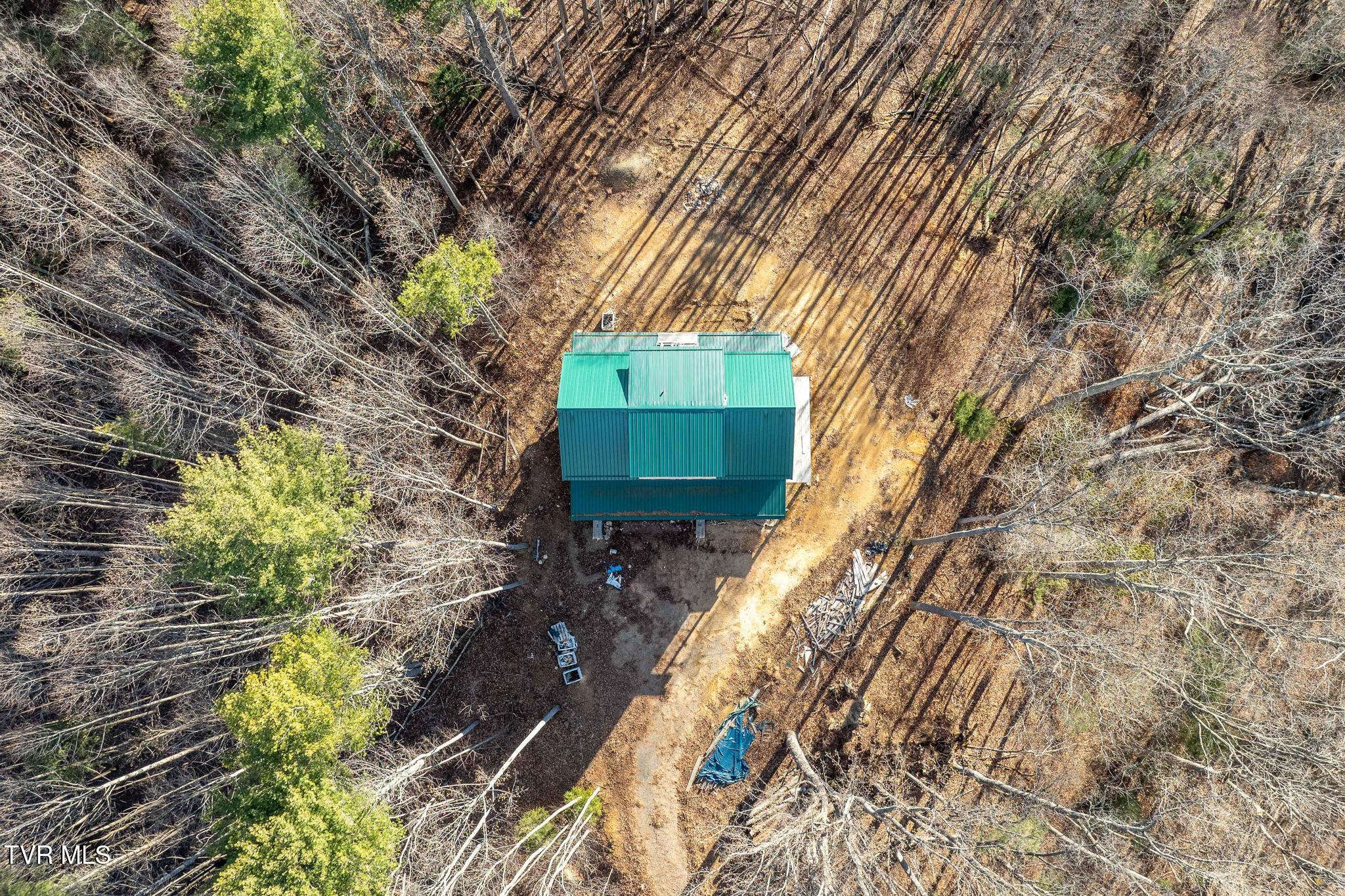 324 Allen Snyder Road Trade, TN 37691 - Photo 6 of 40 324 Allen Snyder Rd (15 of 80)