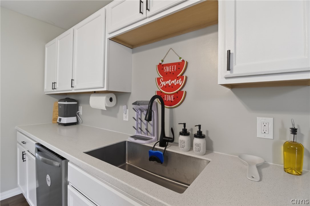480 Van Rensselaer Road Utica, NY 13502 - Photo 13 of 29