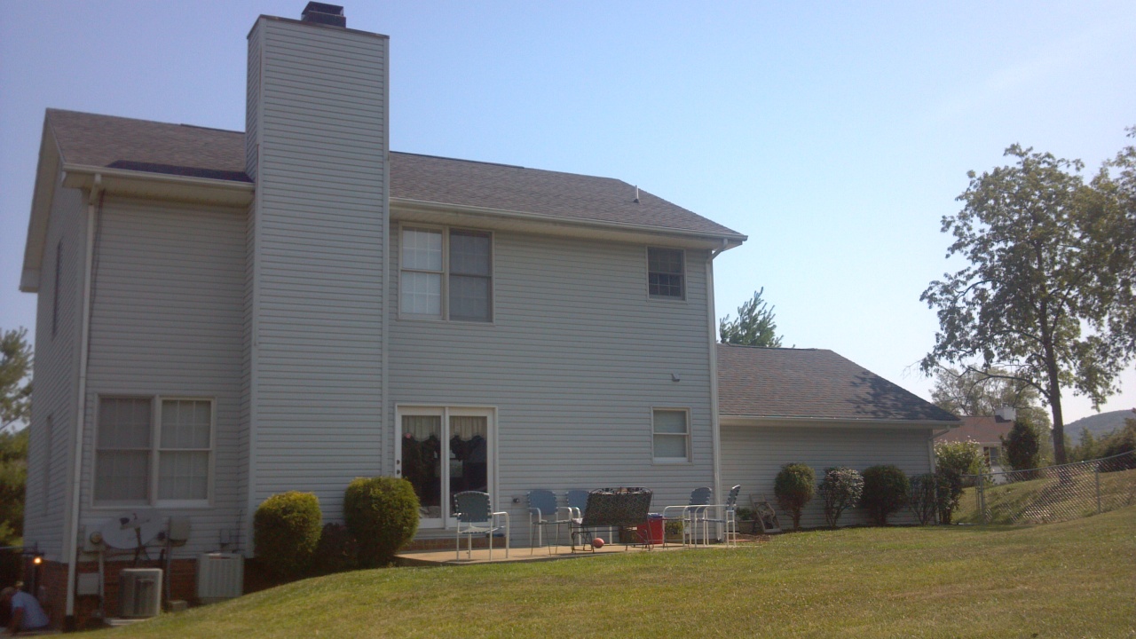 171 Jay Ridge Road Cloverdale, VA 24077 - Photo 5 of 13 2012-07-02_10-33-55_97