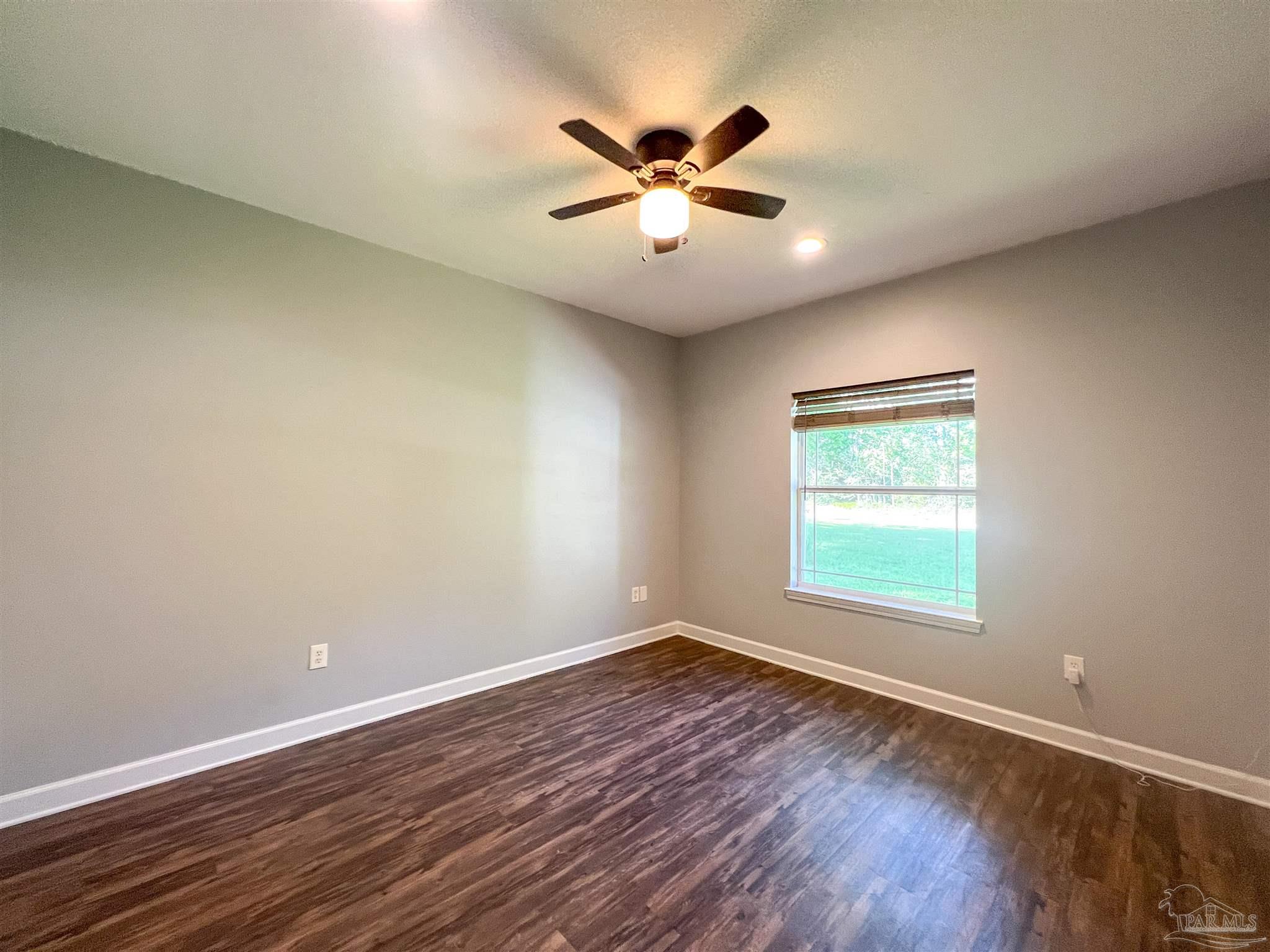 2685 Segrest Road Pace, FL 32571 - Photo 21 of 27